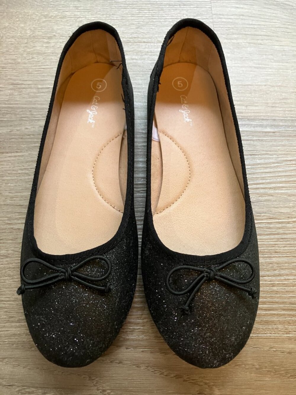 5 Cat & Jack Black Sparkle Bow Ballet Flats